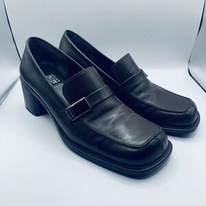 Moosies Tootsies brown Y2K block heel loafers size 9M
